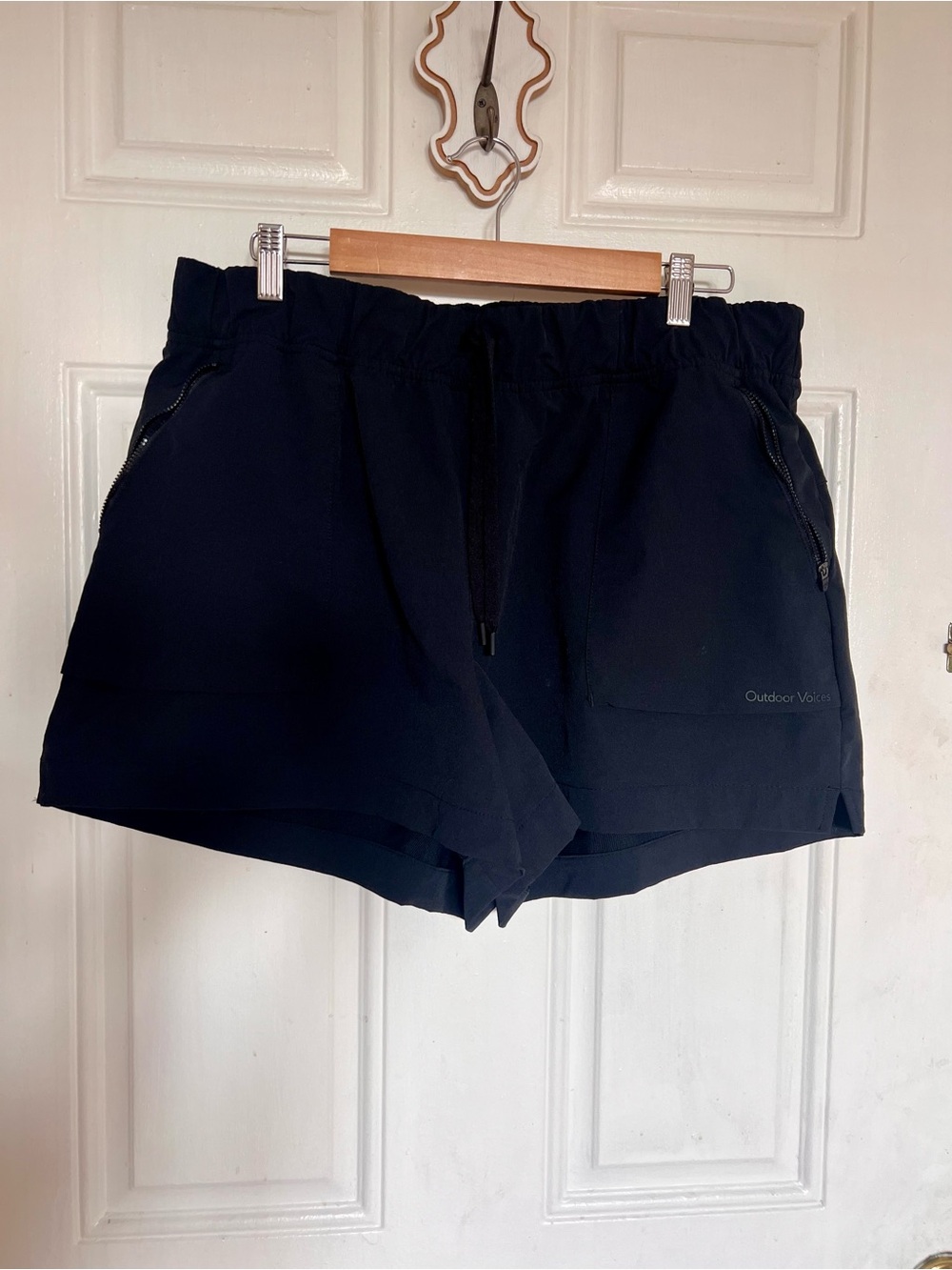 Outdoor Voices | Women's Black Performance Shorts